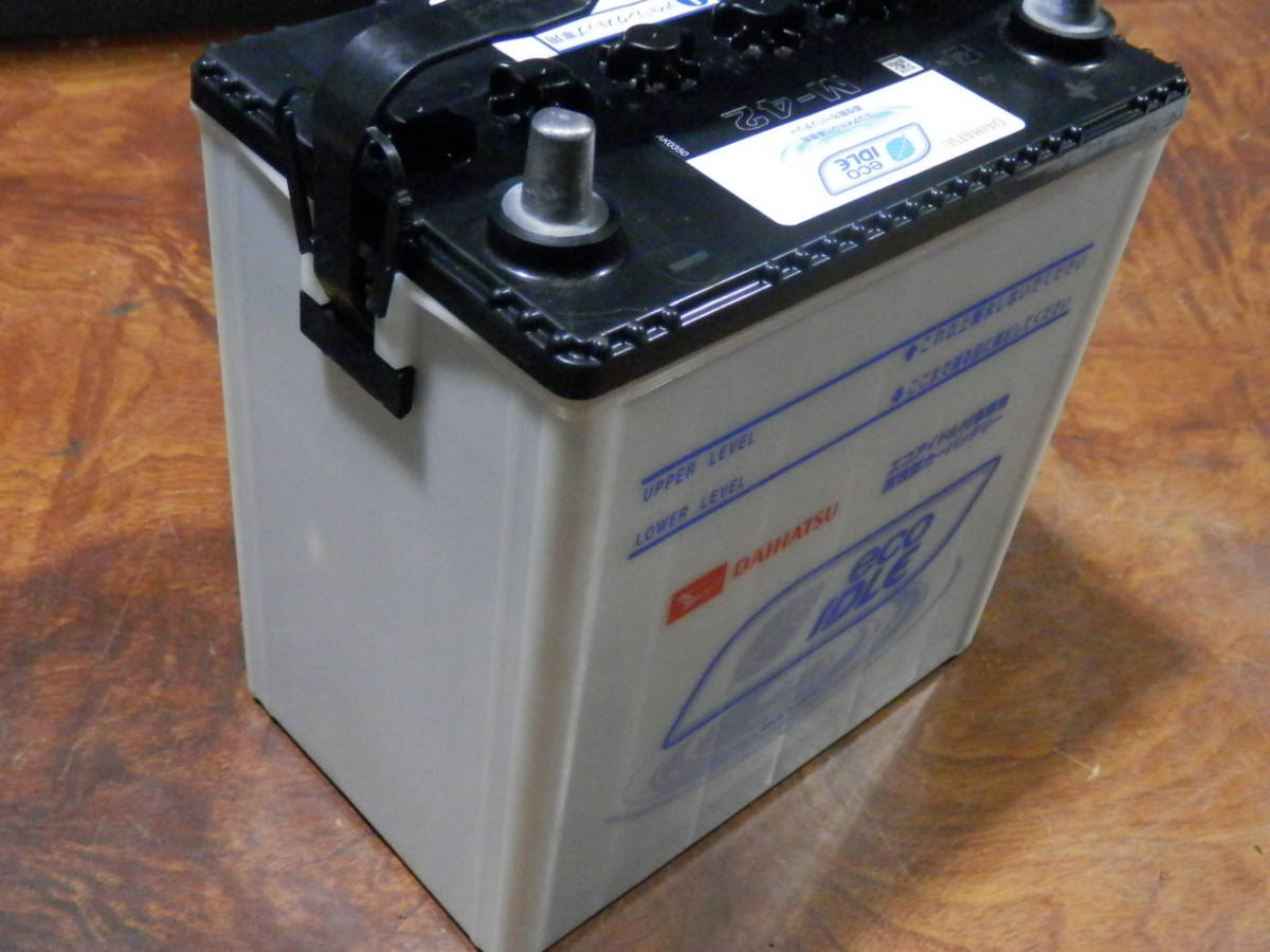 即決 新鮮 年製 ダイハツ 純正 中古 バッテリー エコアイドル アイドリングストップ M 42 検索用 42bl 40bl 38bl の落札情報詳細 ヤフオク落札価格情報 オークフリー スマートフォン版