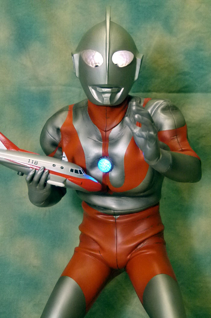 G3 ウルトラマン Ctype 電飾付き 塗装済み完成品 クロスワークス