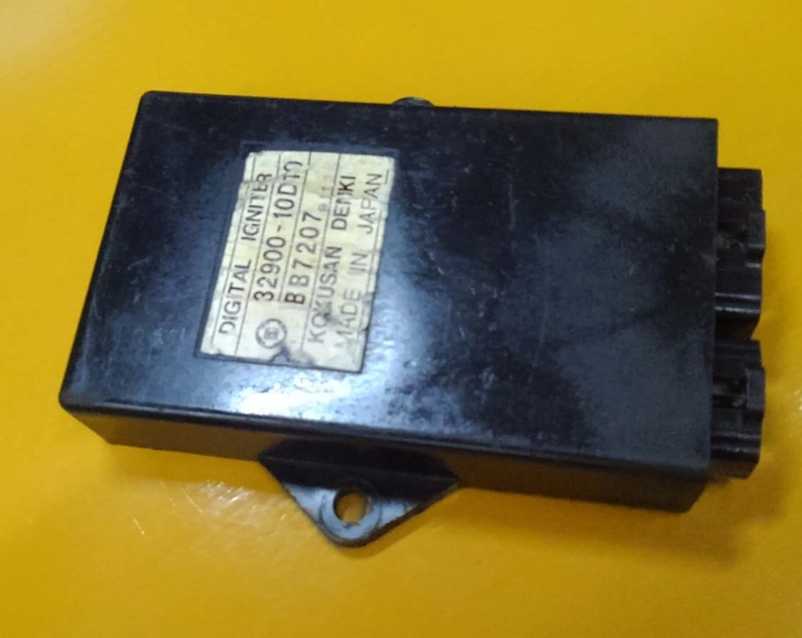 スズキバンディット400V GK75A イグナイター