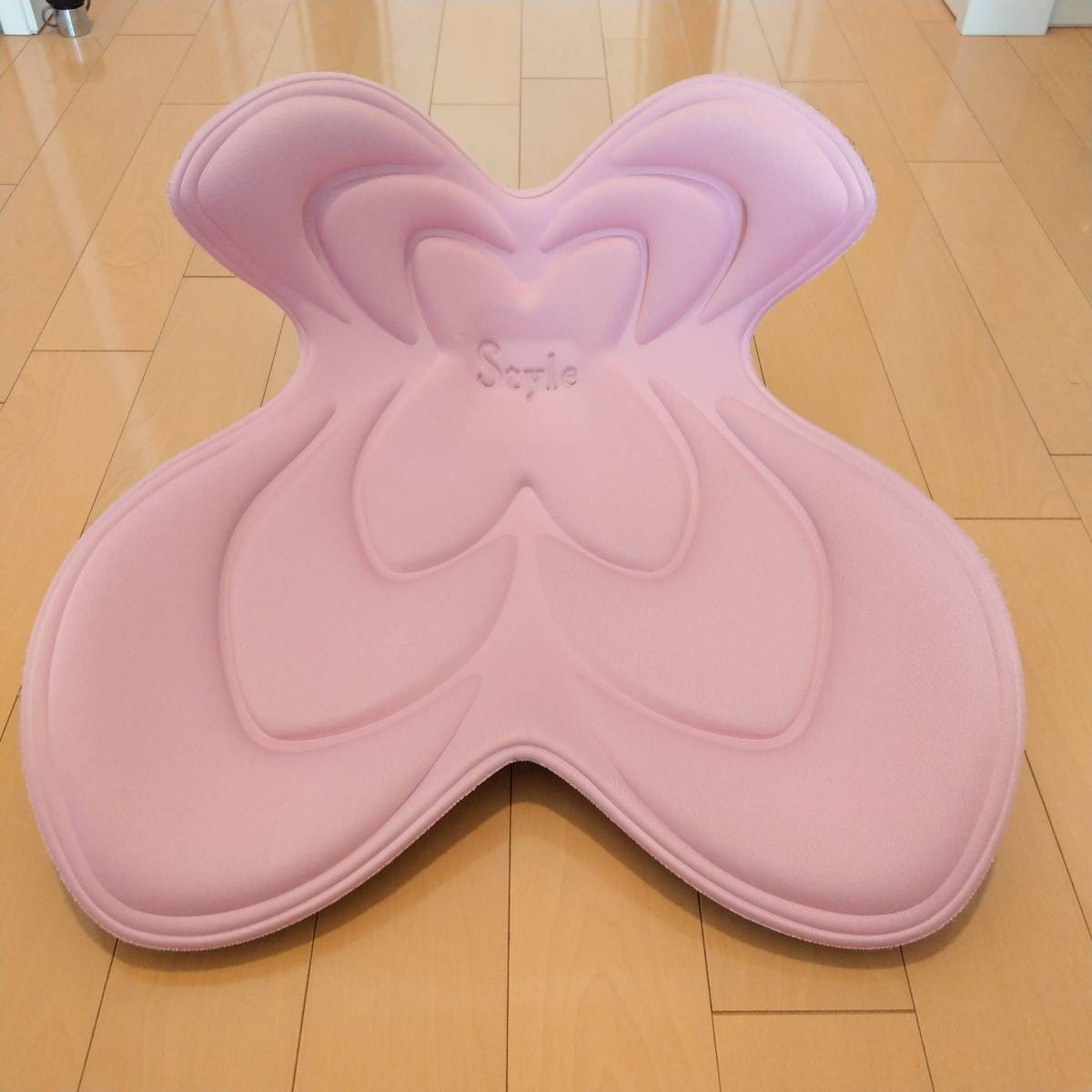 中古 Mtg Style Butterfly スタイルバタフライ 骨盤サポートチェア の落札情報詳細 ヤフオク落札価格情報 オークフリー スマートフォン版