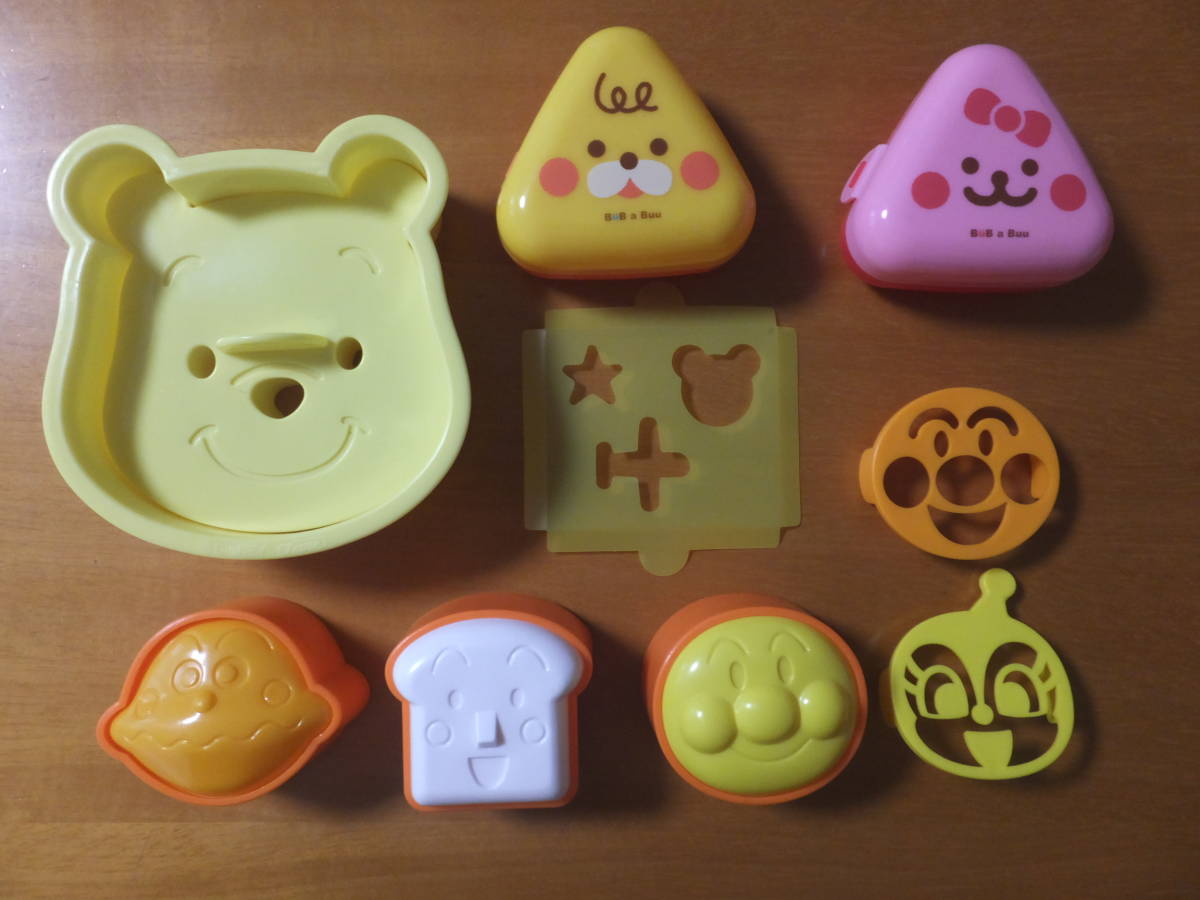 美品 アンパンマン プーさんのお弁当グッズ計9点 おにぎり型 ケース の落札情報詳細 ヤフオク落札価格情報 オークフリー スマートフォン版