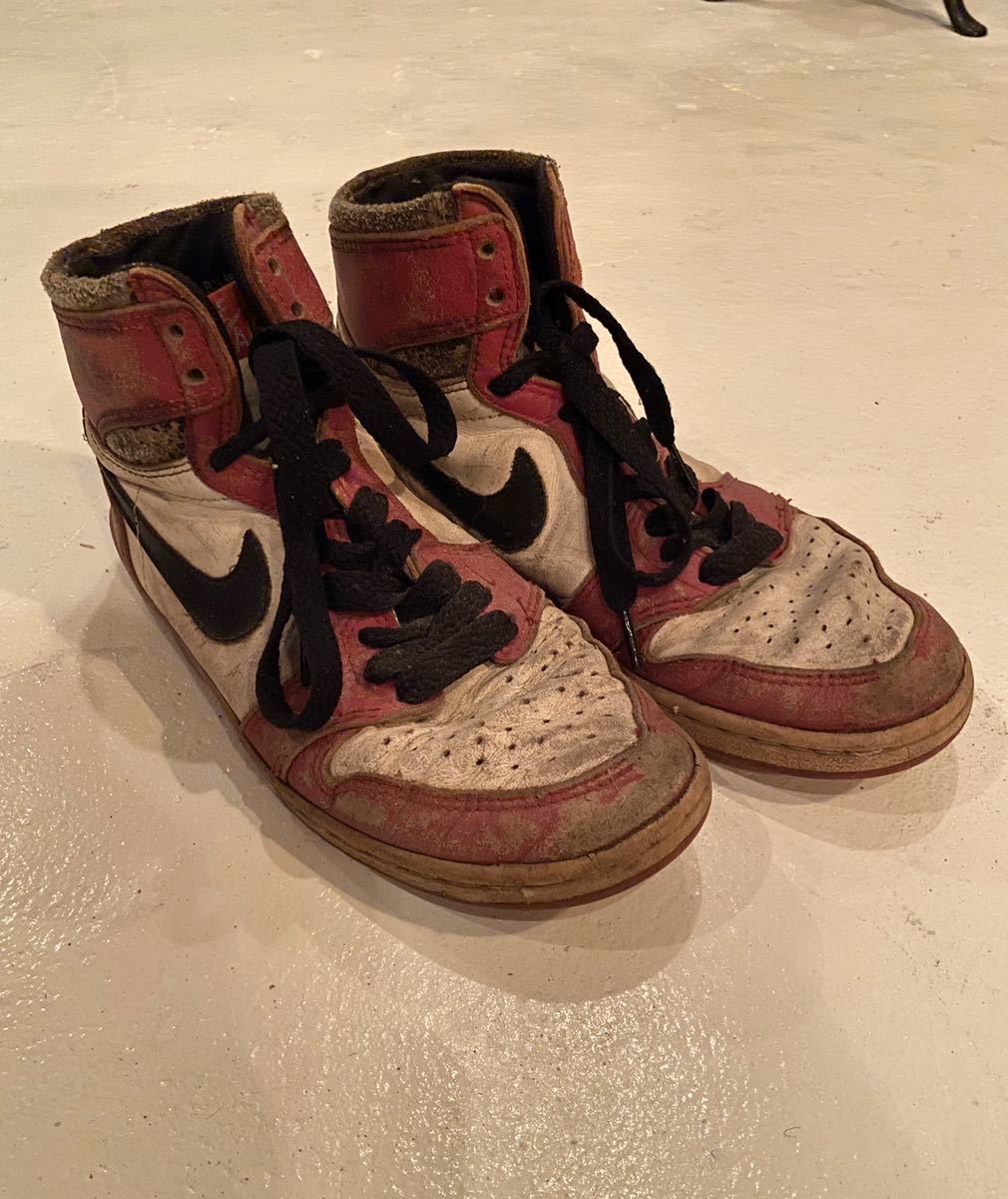 Nike Air Jordan 1 オリジナル ナイキ エア ジョーダン 85年製 赤白黒 韓国製 スニーカー バッシュ アメカジ Supreme エアマックス Us8 5 の落札情報詳細 ヤフオク落札価格情報 オークフリー スマートフォン版