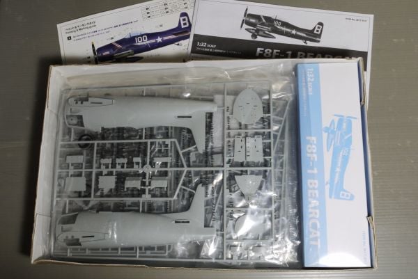 モノクローム F8F ベアキャット 1/32 Amazon.co.jp: モノクロームプラモデル 1 32 グラマンF8F-1 ベア