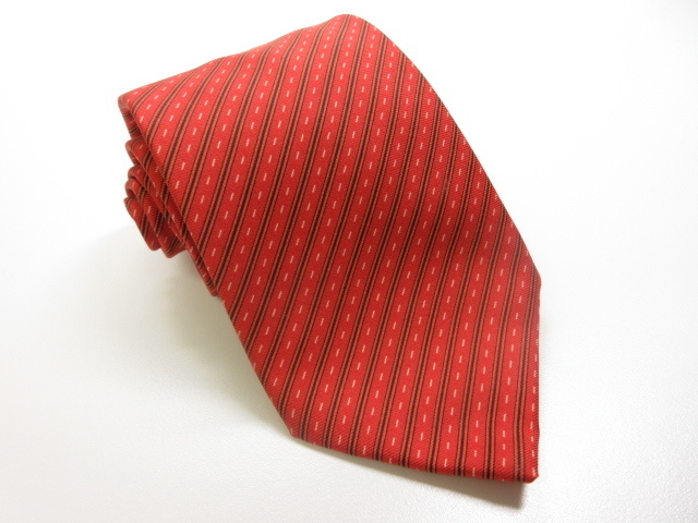 極美品 エルメス Hermes 可愛い2車線道路柄 シルクネクタイ メンズ レッド系 フランス製 14mm7943 の落札情報詳細 ヤフオク落札価格情報 オークフリー スマートフォン版
