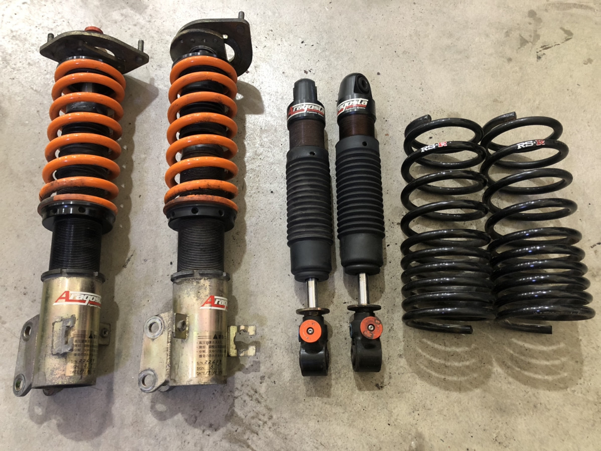 Aragosta アラゴスタ 車高調 スズキ スイフト Ht81s用 ジャンク の落札情報詳細 ヤフオク落札価格情報 オークフリー スマートフォン版