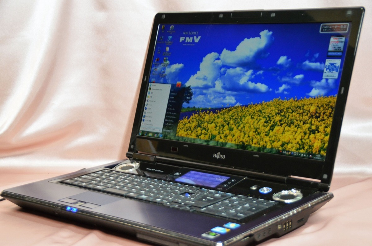 美品 FMV BIBLO 18インチ NW/G90 win11 SSD512GB 富士通 FUJITSU FMV-BIBLO NW/G90 FMVNWG90Y ヤマダオリジナル
