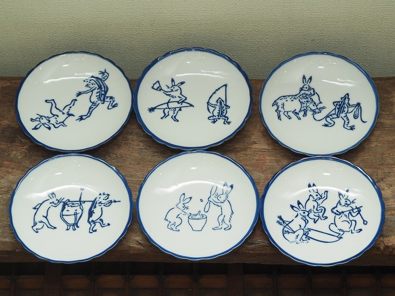 新品】☆値下げ☆鳥獣戯画 小皿 6枚セット 菊皿 縁起物 染付 和モダン