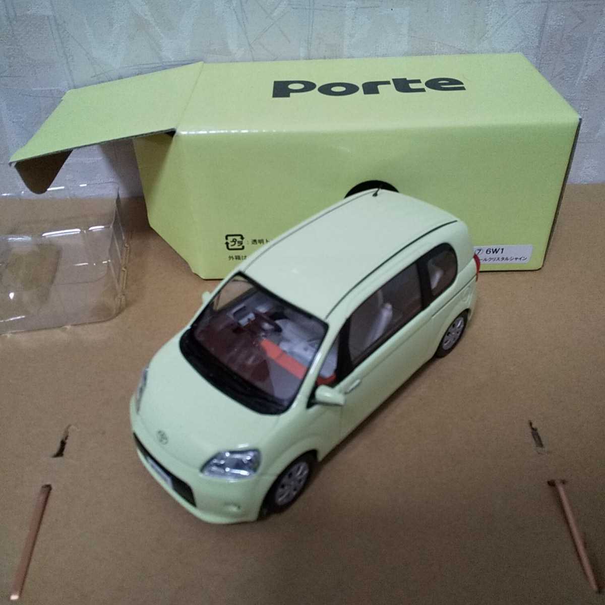 1/30　トヨタ　ポルテ　ミニカー　エアグリーンパールクリスタルシャイン 1/30 トヨタ ポルテ ミニカー エアグリーンパールクリスタル