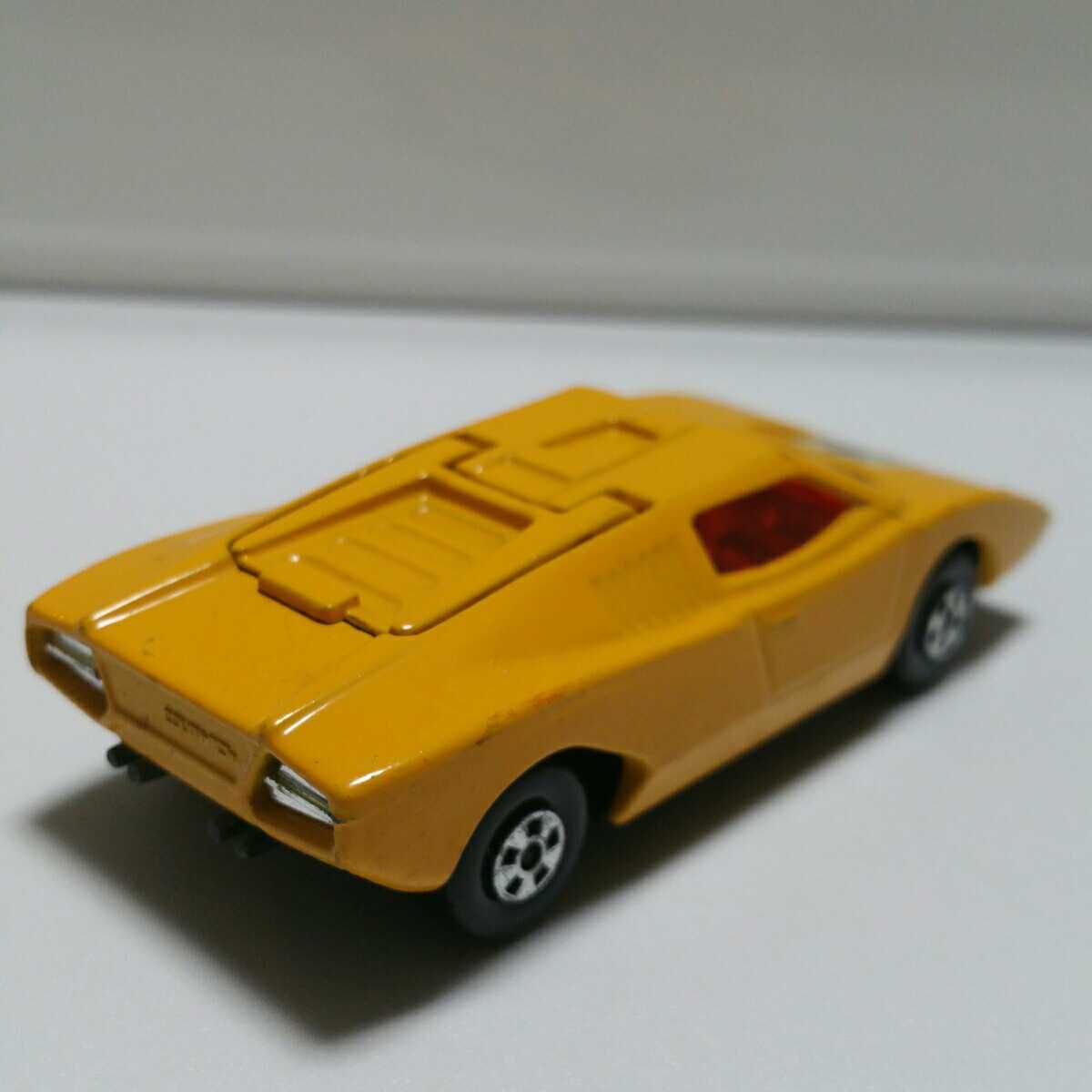 マッチボックス ランボルギーニ カウンタック MATCHBOX LAMBORGHINI