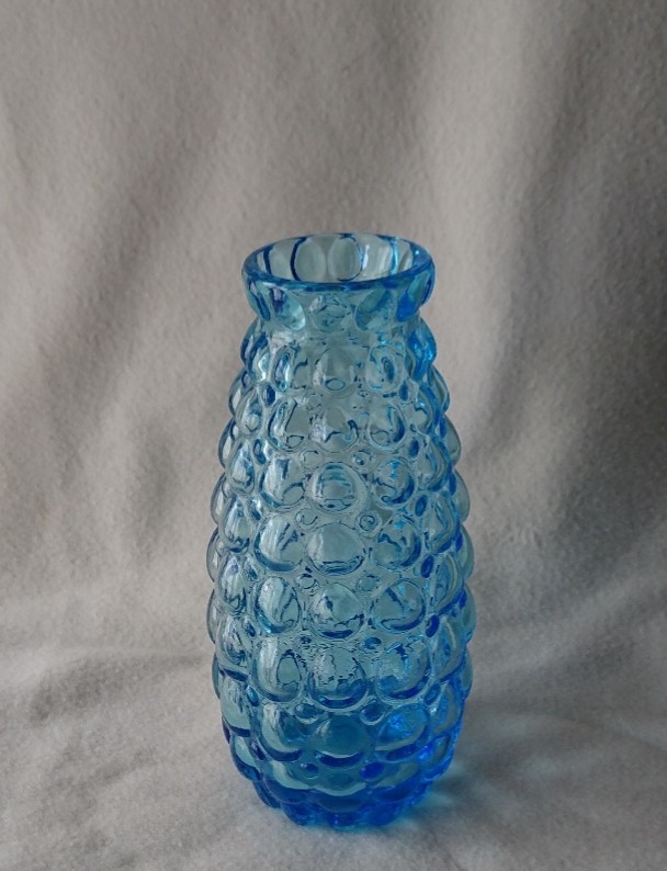 珍品 昭和レトロ 青練りガラス 花瓶 【定番，SALE】