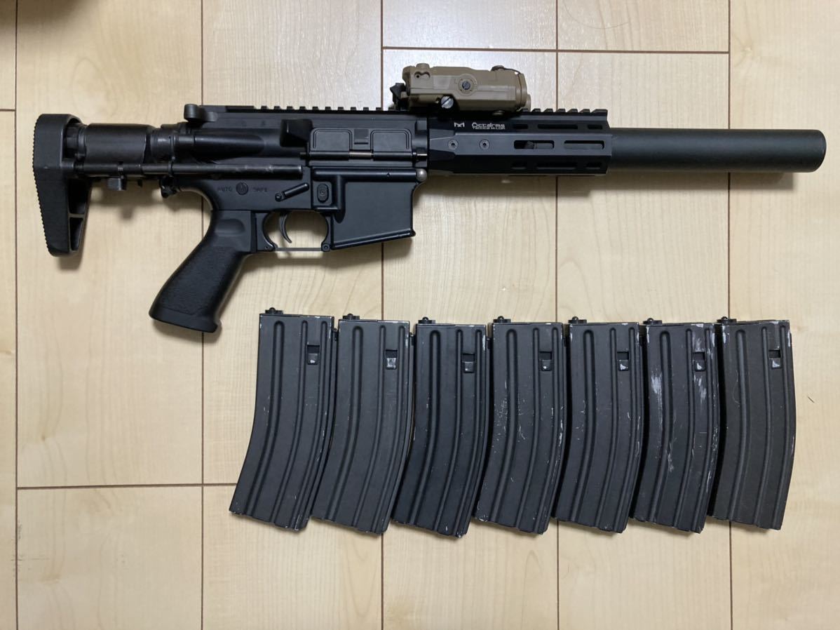 電動ガンm4？カスタム多数 電動ガンm4？カスタム多数