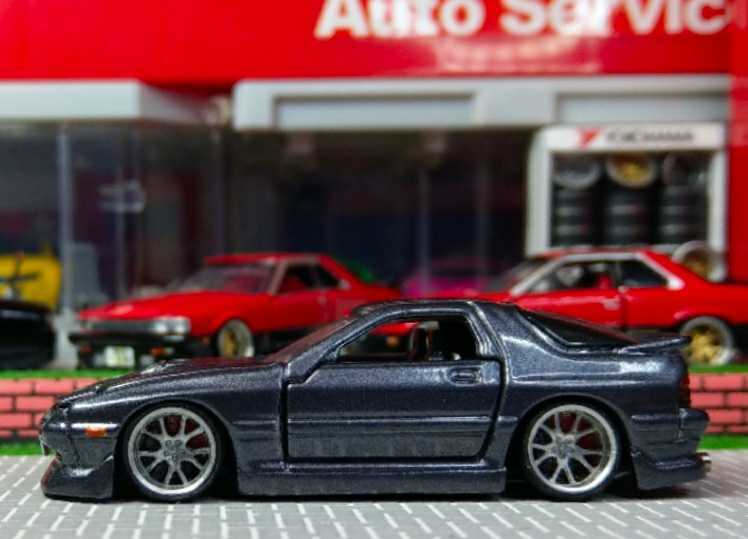 ホットウィールカスタム マツダ RX7 ドリ車 フルエアロ ☆深リム