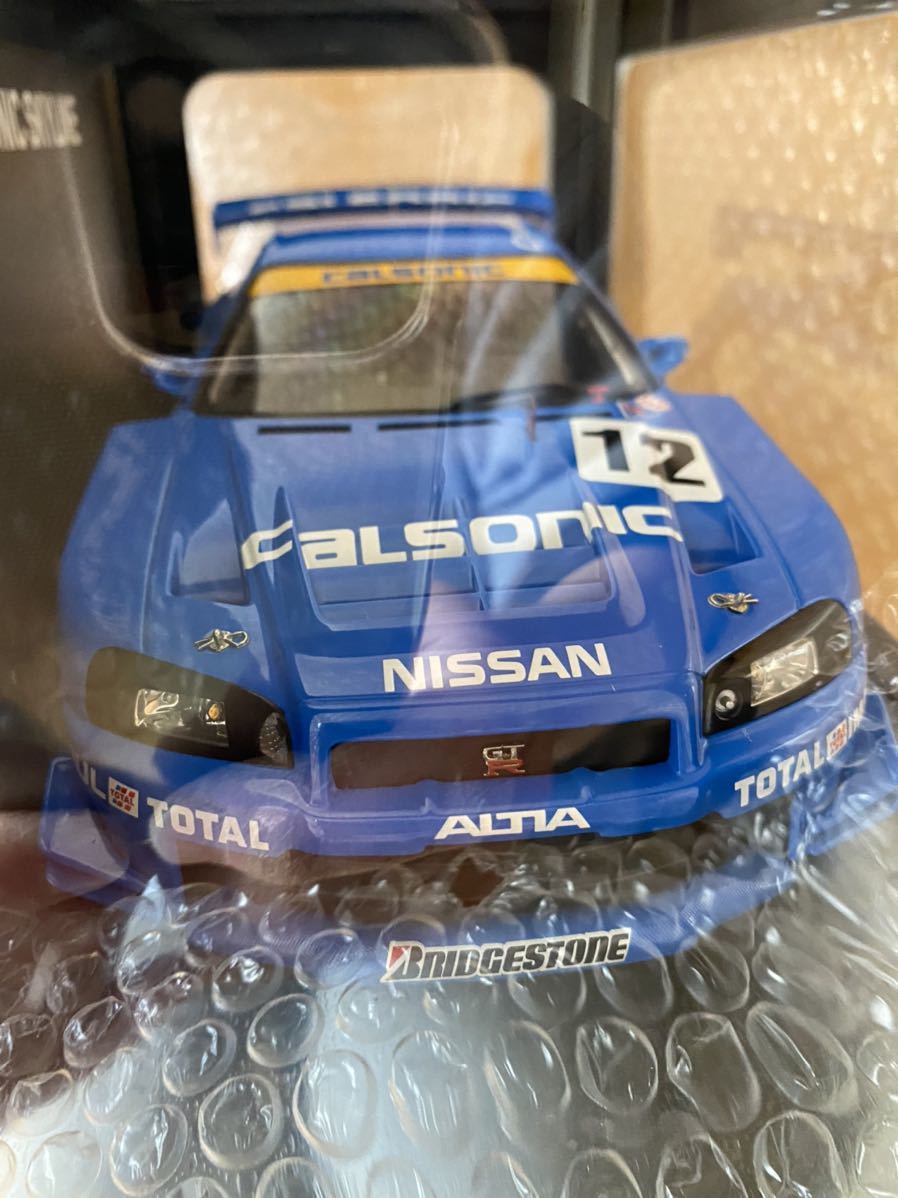 新品】オートアート 1/18 日産 カルソニック スカイライン GT-R (R34