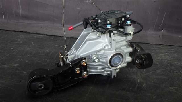 017329 68 DA17V エブリィ フロントデフホーシングの落札情報詳細