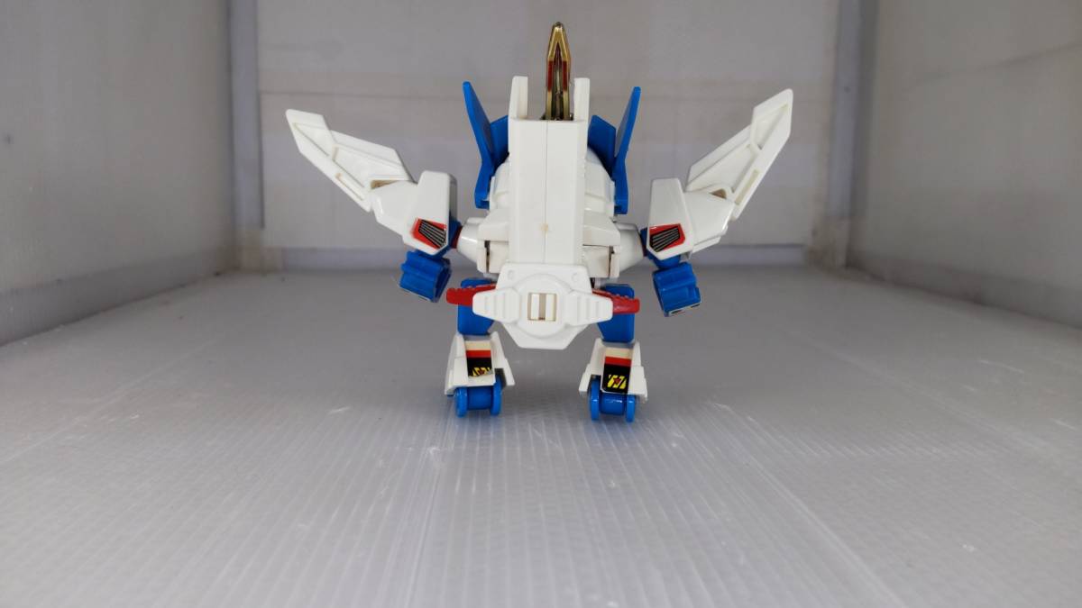 【レア品】Bビーダマン爆外伝 ホワイトゲイルⅡ 限定クリアバージョン レビュー050 カバヤ 爆外伝ガム ホワイトゲイルⅡ | しょくGUN