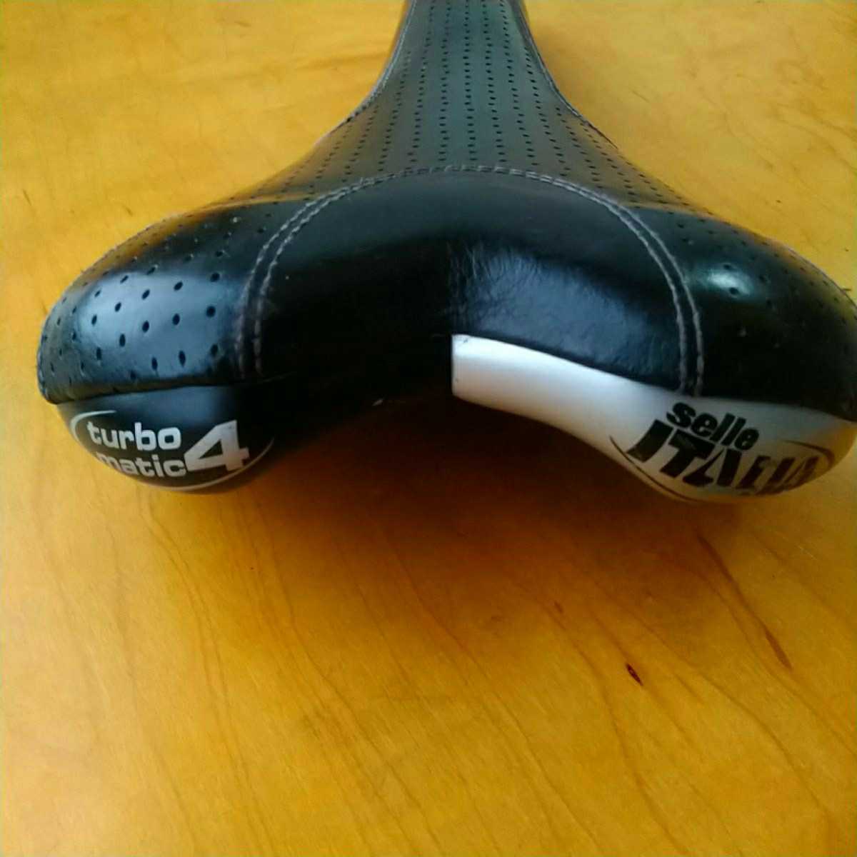 セライタリア ターボマチック 4 selle italia turbo matic4【中古】の