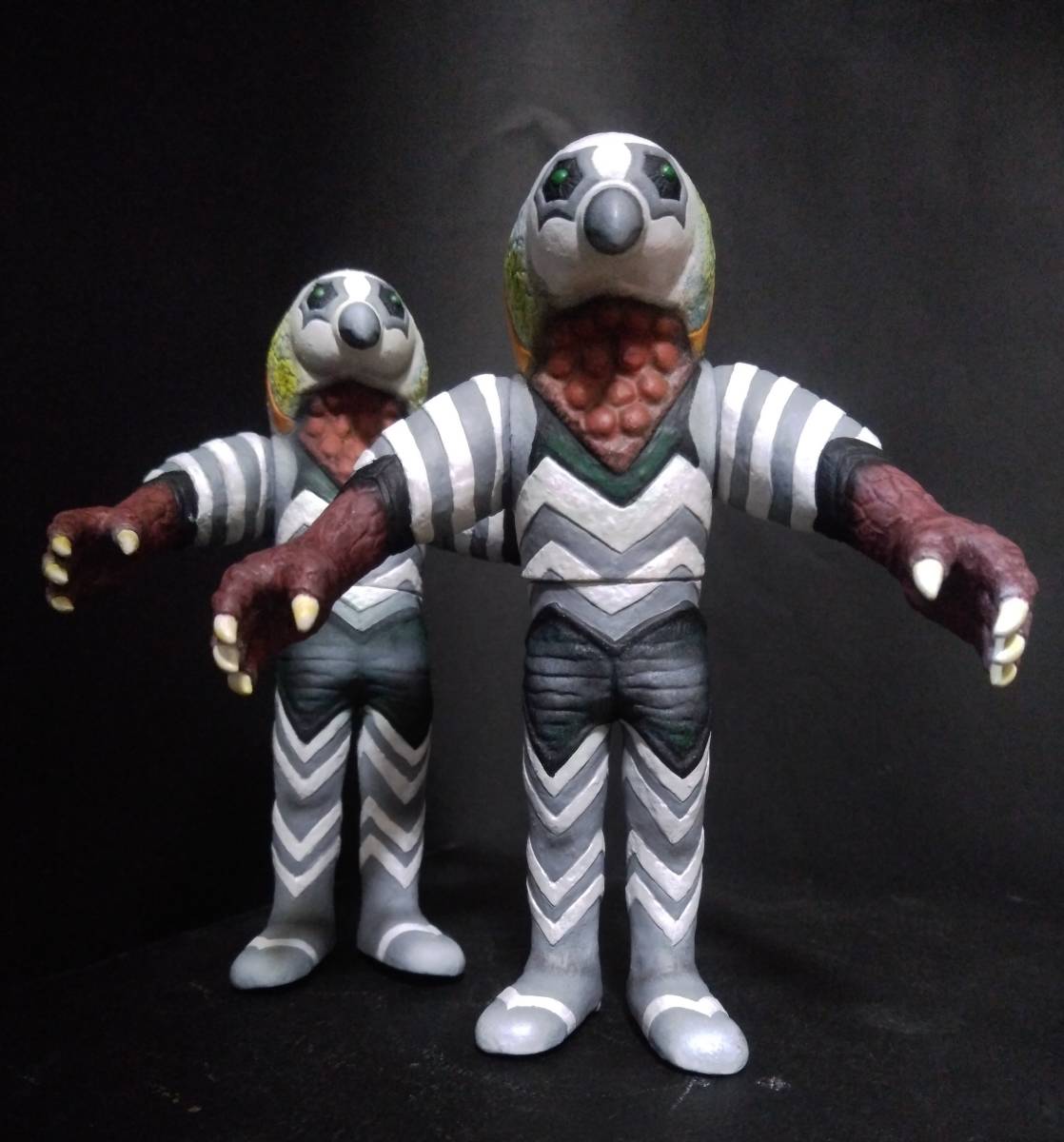 バーゲンで ウルトラ怪獣ソフビ リペイント完成品の落札情報詳細 ガッツ星人 特撮