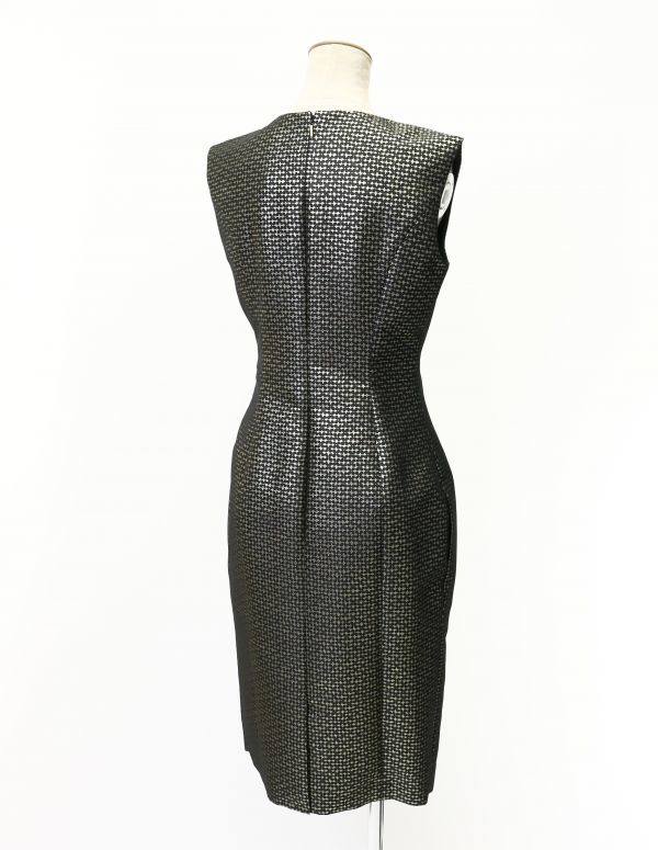 新品 Mc7340 未使用 Epoca エポカ 日本製 総柄 光沢感 ノースリーブドレス ワンピース フォーマル セレモニー ゴールド 黒 サイズ40 の落札情報詳細 ヤフオク落札価格情報 オークフリー スマートフォン版