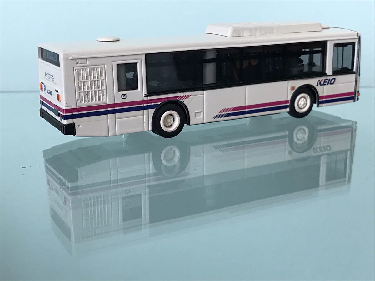 送料無料 1/80 京商 京王バス ラジコン車体 ミニカー KYOSHO RCの落札