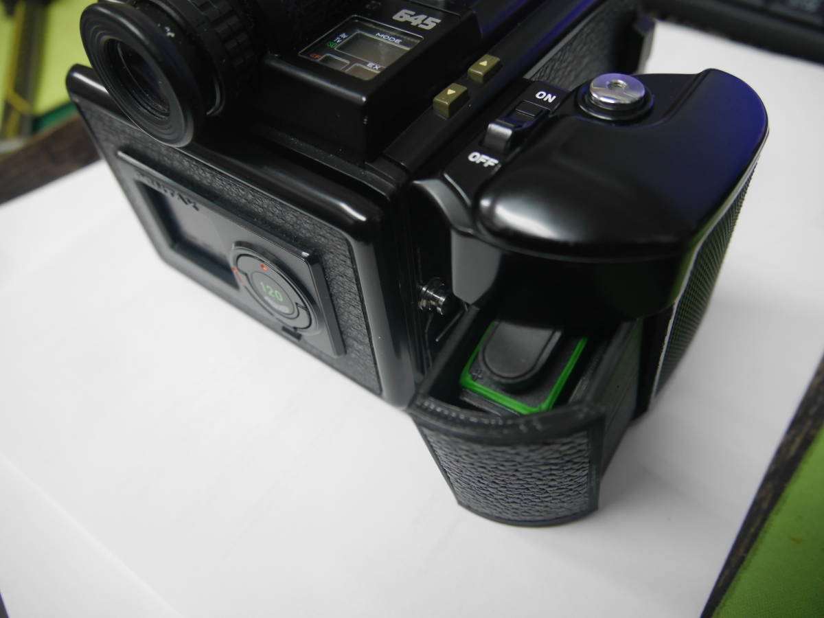 Pentax 645 グリップ バッテリーホルダー 645 中判フィルム