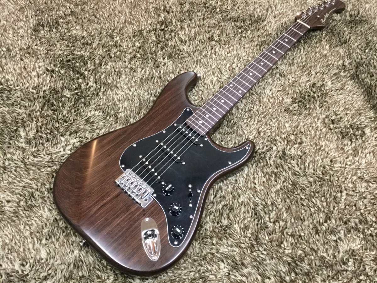 【美品】Bacchus BST-TW NS ストラトキャスター 美品】Bacchus BST-TW NS ストラトキャスター 全店一斉中古セール