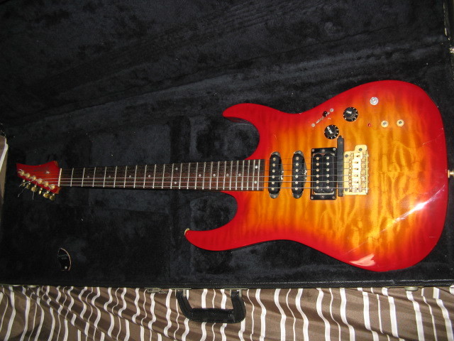 中古】Roland GR-30 Greco / グレコ WP800GR」&「Roland / ローランド