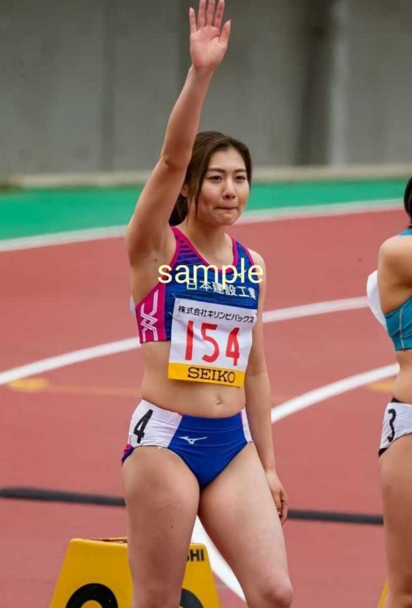 未使用に近い】写真L判 アスリート女子 陸上 躍動 美人 レーシング