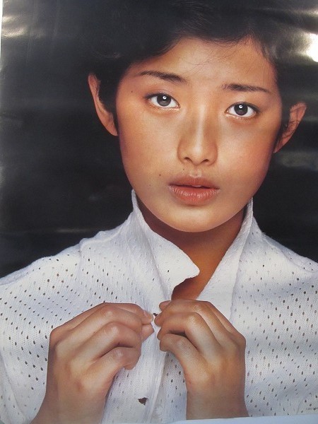 山口百恵非売品大判写真