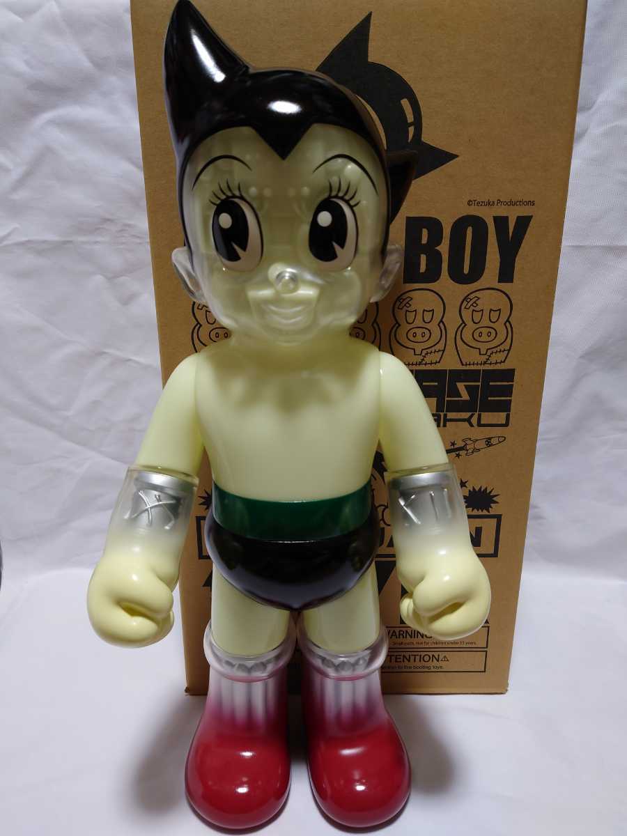 Amazon.co.jp: ヘッドロックスタジオ Headlockstudio Headlock