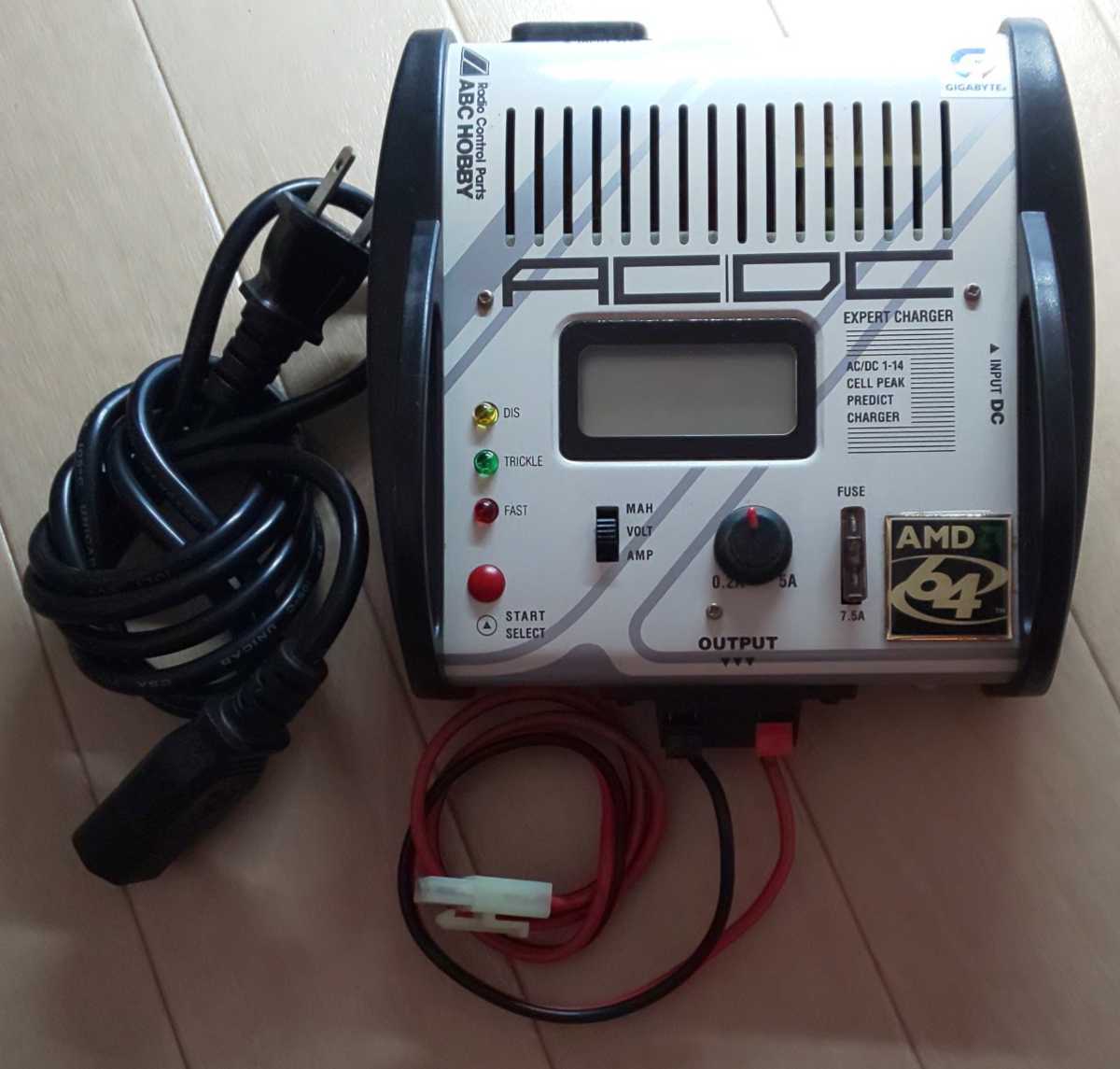 ABCホビー AC/DC EXPERT CHARGER　充電器 ABCホビー製ACDCエキスパートチャージャーライト詳細ページ