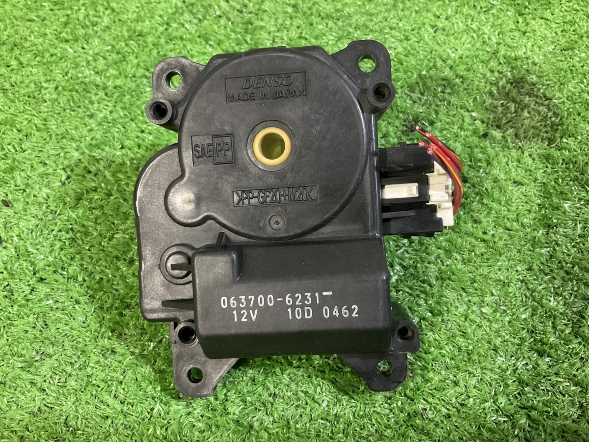 トヨタ純正 87106-30351 エアミックスダンバー サーボモーター