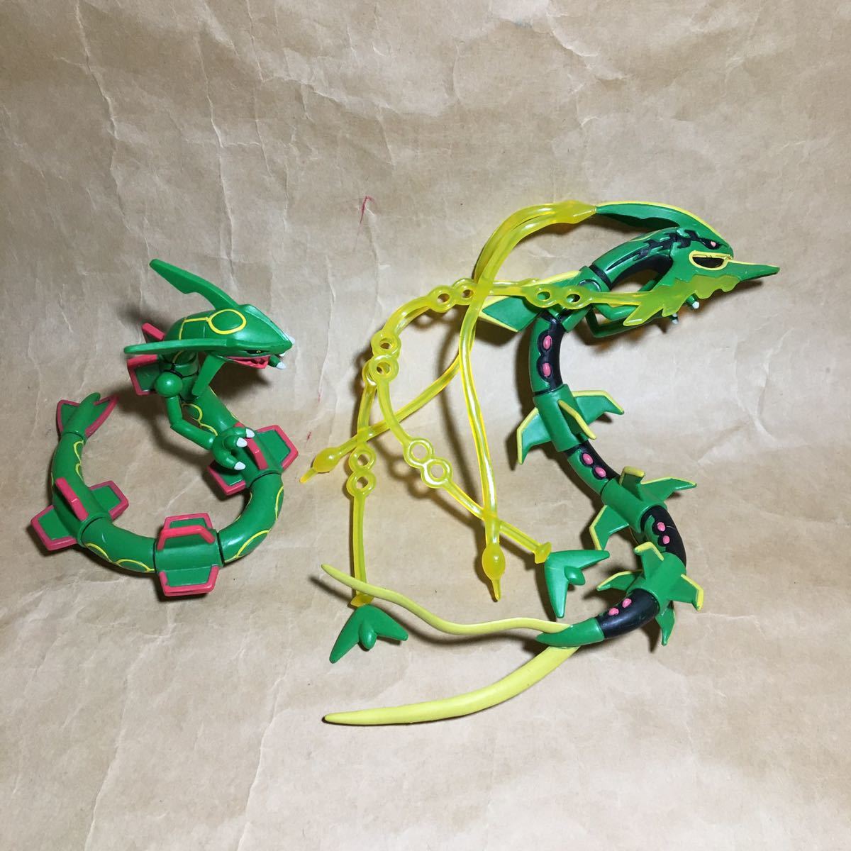 新品】ポケットモンスター モンコレ 当選品 黒いメガレックウザ 黒い