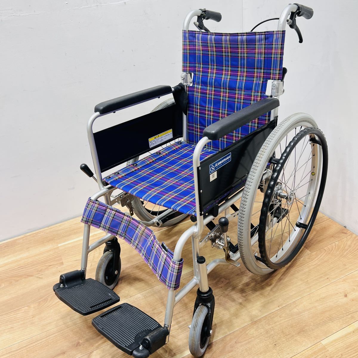 税込み価格 折りたたみ車椅子 Kawamura Kobe Japan カワムラ コスメ 香水 美容 その他 お買得 Www Greensforhealthypets Co Uk