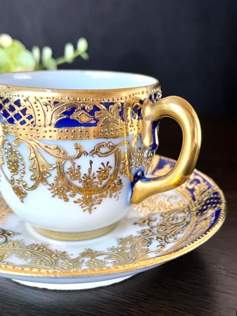 オールドノリタケ 初期 メイプル刻印 金盛上陽刻 吹暈 薔薇紋様図