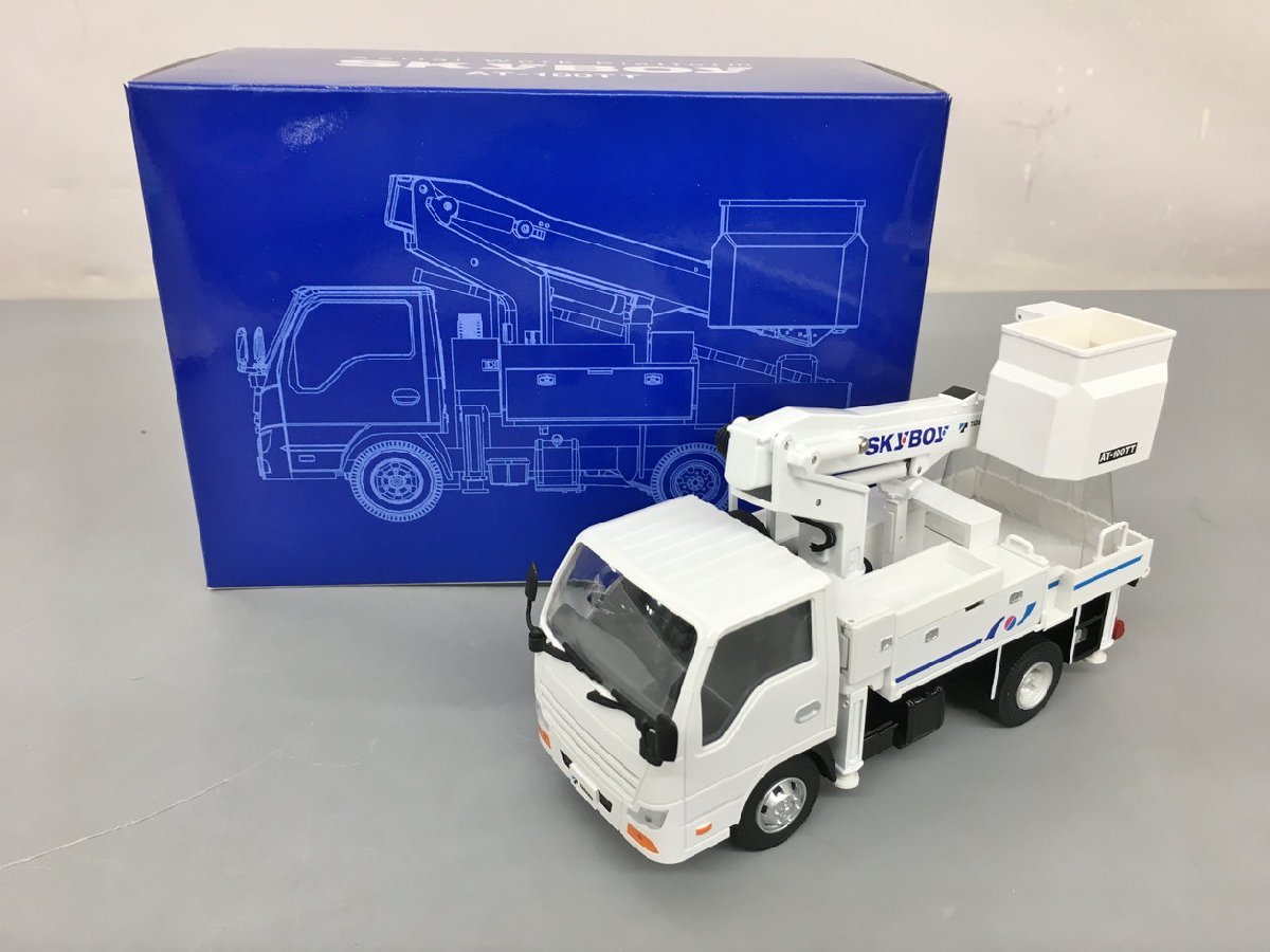 SKY BOY AT-100TG スケールモデル TADANO : TADANO タダノ