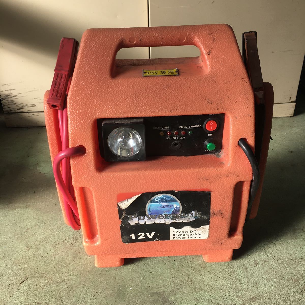 【傷や汚れあり】12V専用 バッテリーチャージャー ジャンプスターター Rechargeble Power Source ①の落札情報詳細