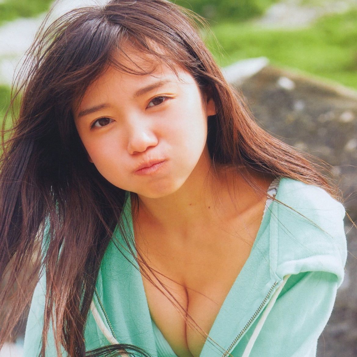 A1超大判 齊藤京子 美乳ブラジャー ポスター