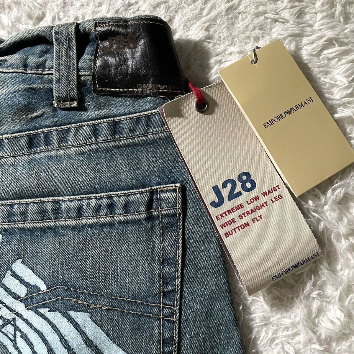 ARMANI ジーンズ ジーパン （未使用に近い】未使用級/XL