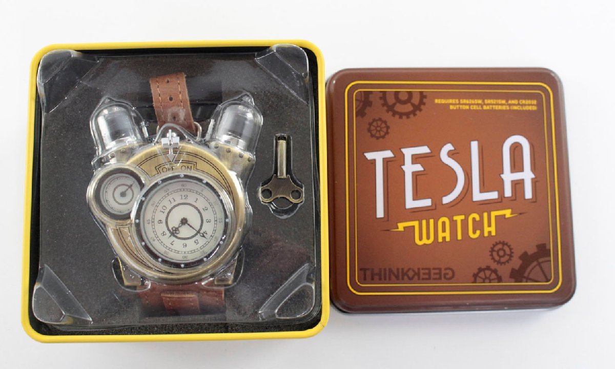 【未使用】ThinkGeek R2-D2 USB Car Chargerの落札情報詳細 - ヤフオク落札価格検索 オークフリー