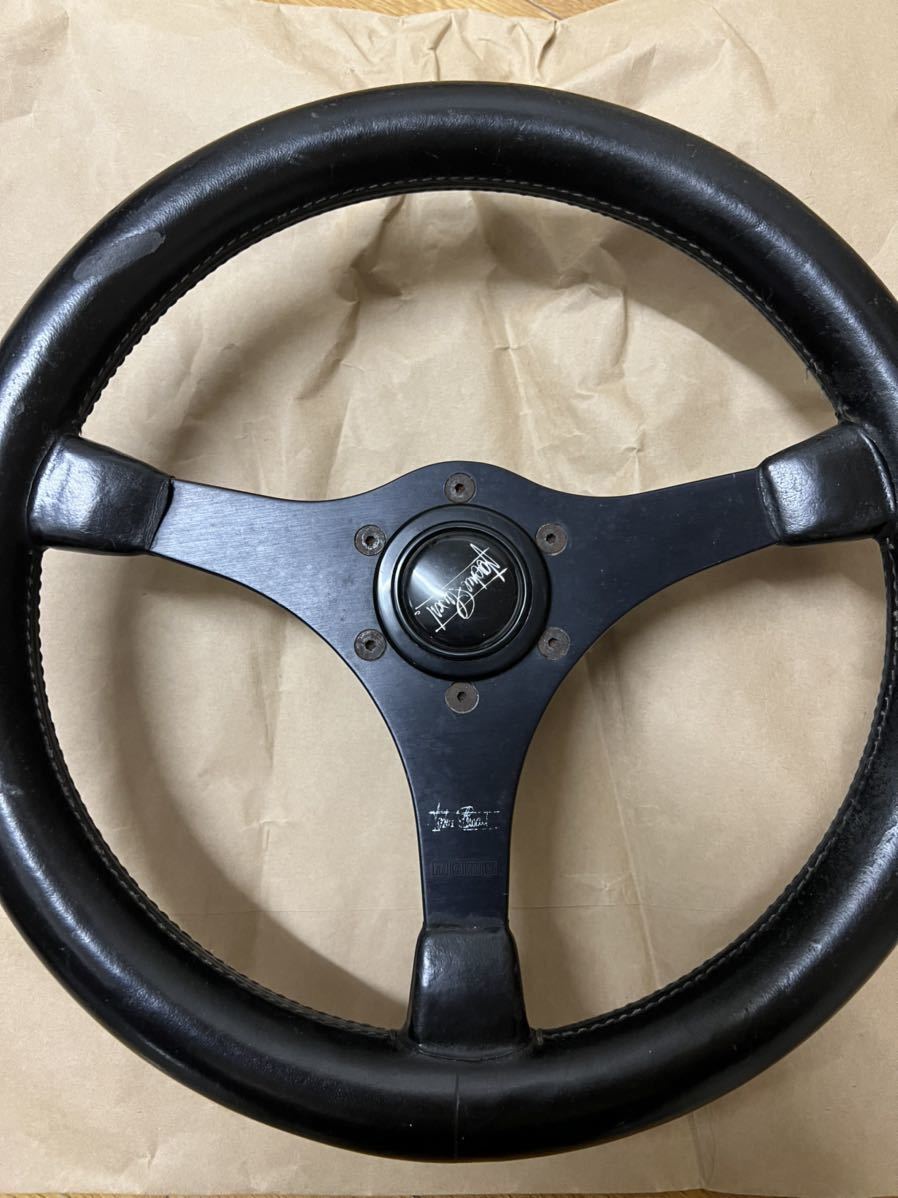 MOMO ステアリング ジャッキースチュワート 　ホーンボタン+ボス Yahoo!オークション -「momoジャッキースチュワート」の落札相場・落札価格