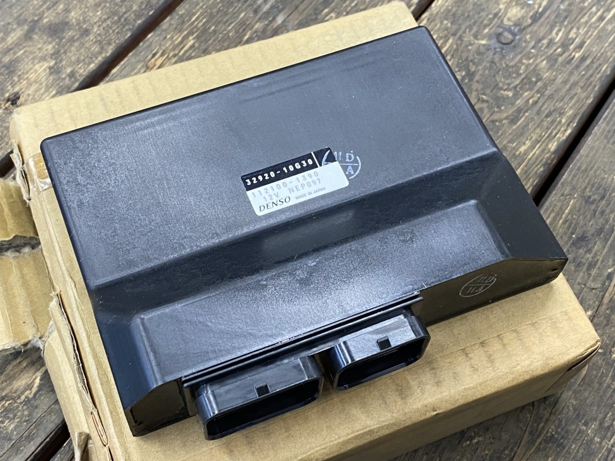 【やや傷や汚れあり】SUZUKI スズキ 純正 3292010G30 コントロールユニット FI SKYWAVE スカイウェイブ 2の落札