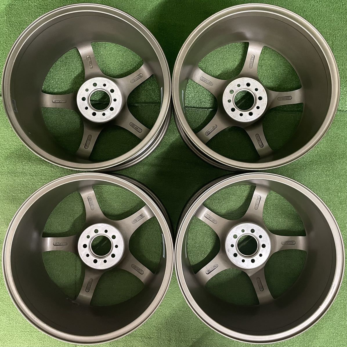 A-TECH MONOBLOCK ブロンズ ホイールセット17インチPCD100