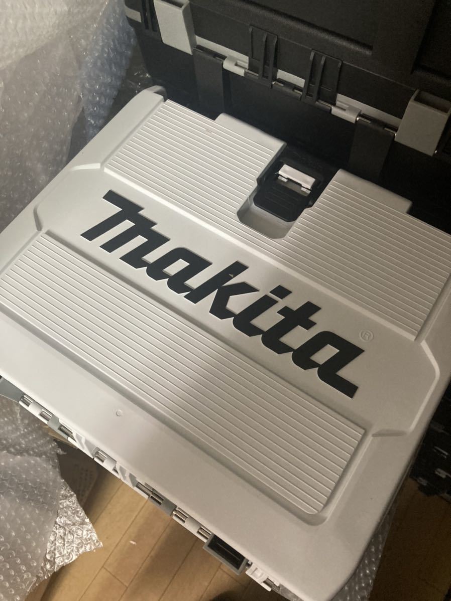 新品 未使用 マキタ18V インパクトドライバー【TD173