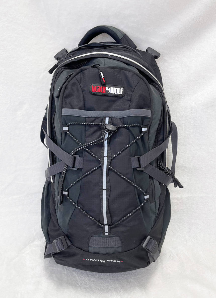 【目立った傷や汚れなし】【 BLACK WOLF / ブラックウルフ 】★ デイパック ★ バックパック ★ 大型 多機能 リュック ★ 登山
