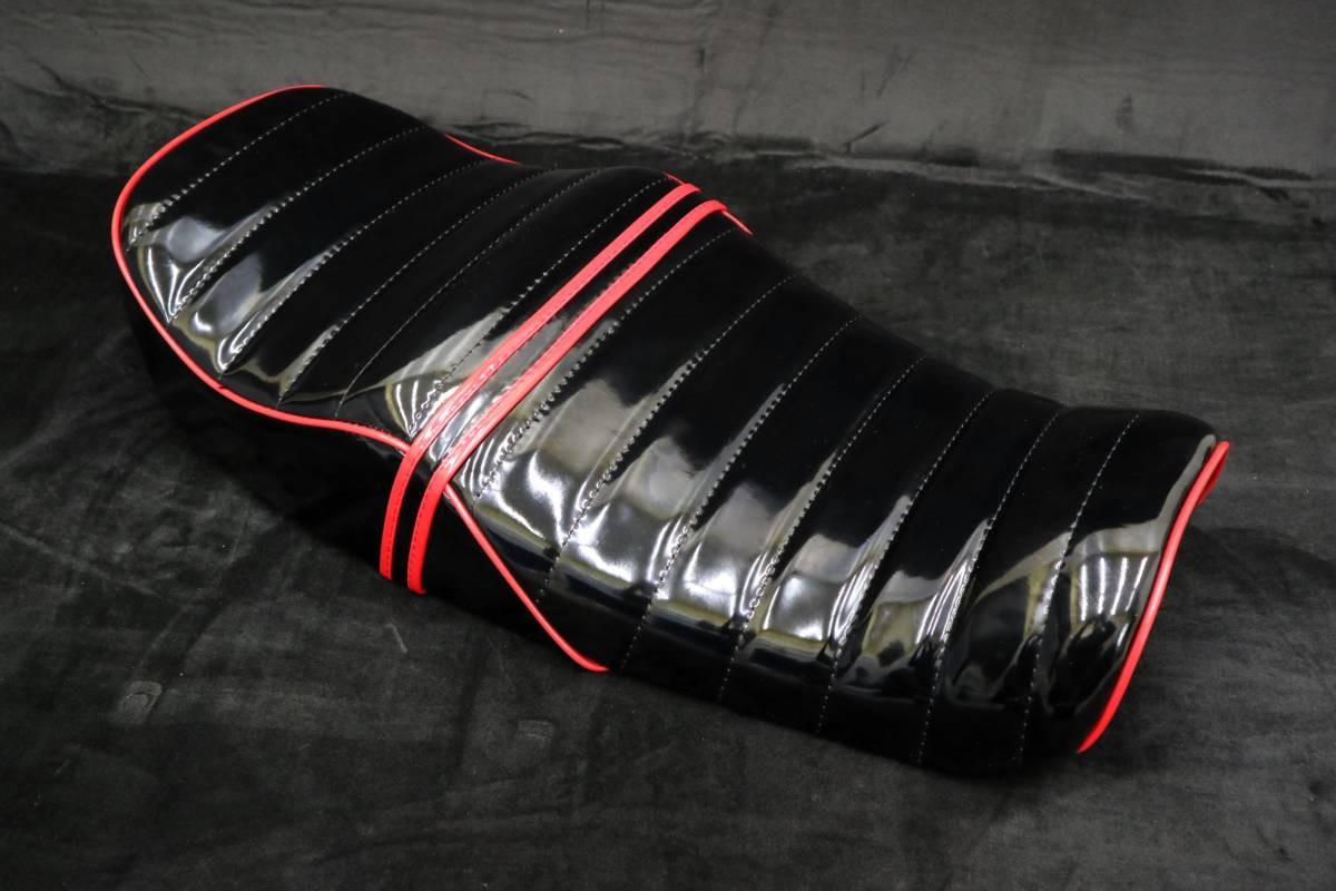 ジェイド250 3段シート 黒エナメル 60cm ジェイド250 3段シート 黒エナメル 60cm ジェイド250 黒赤エナ