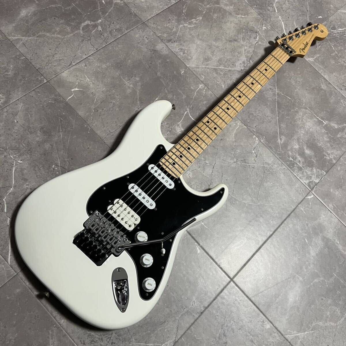 Fender Mexico Player Stratocaster FR HSS MN PWT ストラトキャスター エレキギター フロイドローズ Floyd roseの1番目の画像