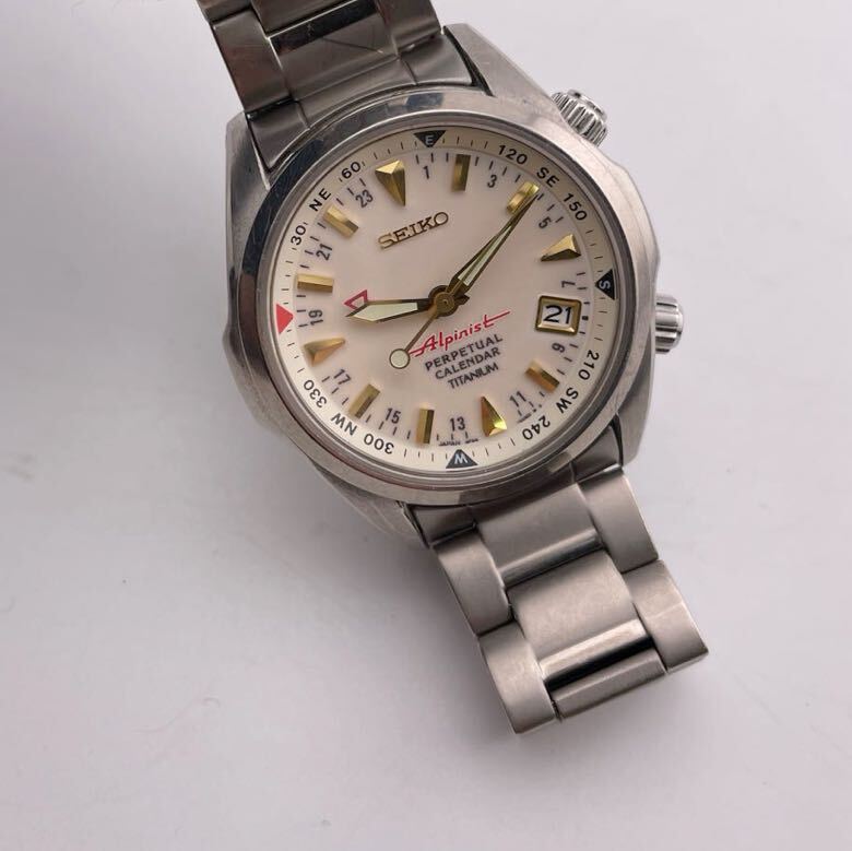 seiko-alpinist-perpetual-calendar-titanium