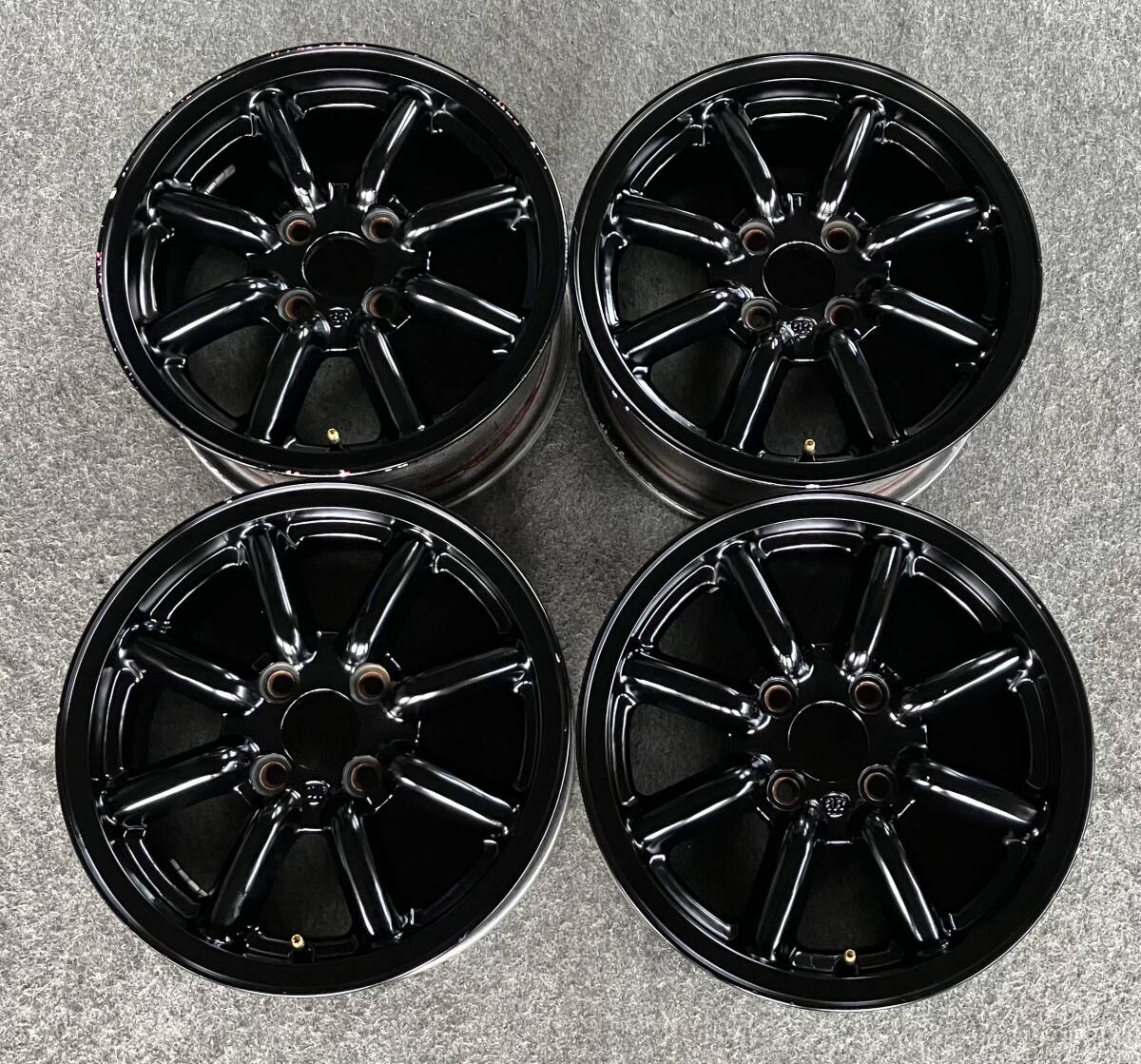 ☆ブラックレーシング BLACKRACING 14インチ JJ 5H 100です。 van sky 