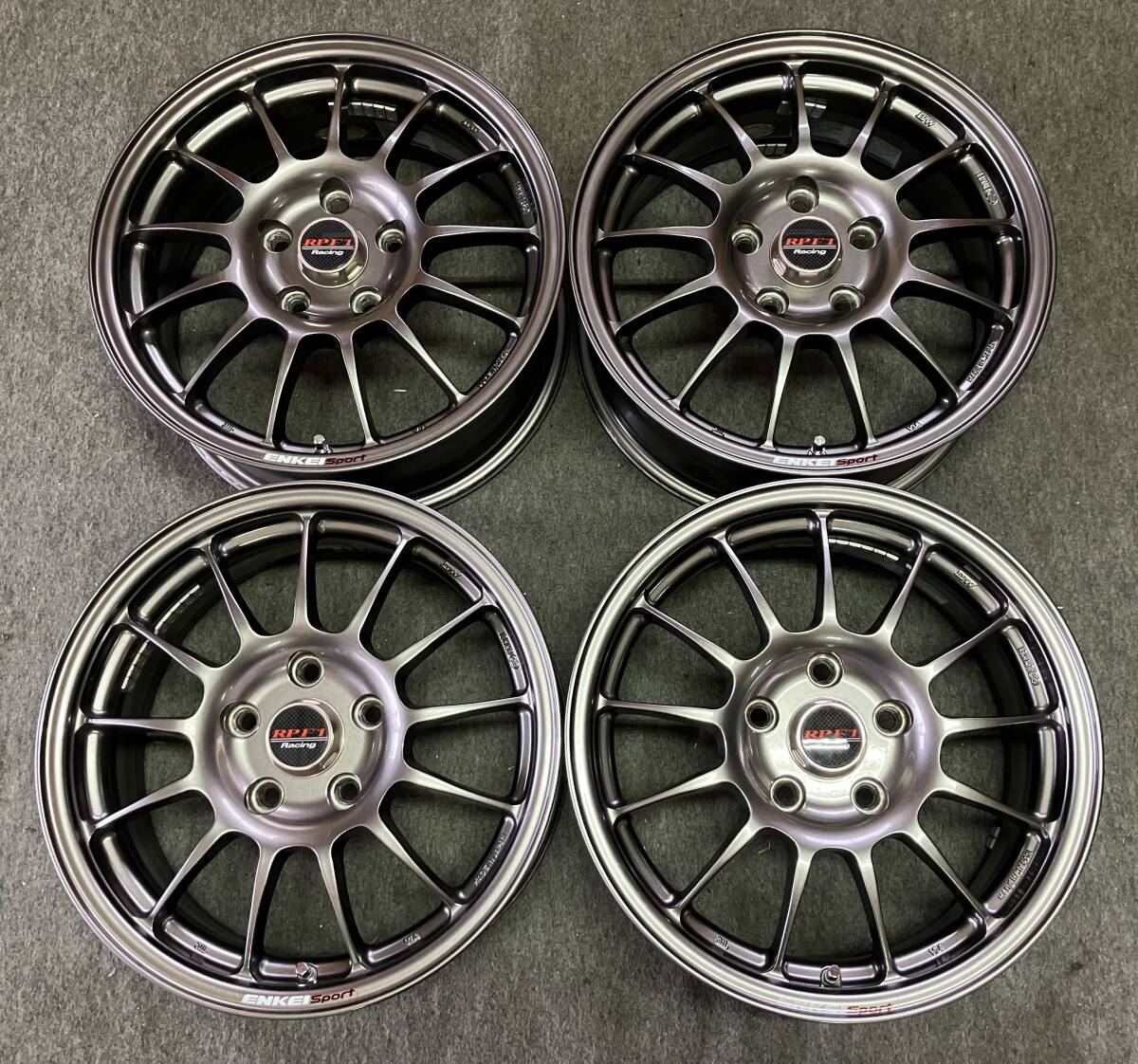 ENKEI RP01 16インチ 5穴 114.3 7J オフセット＋35 ENKEI Racing RP01