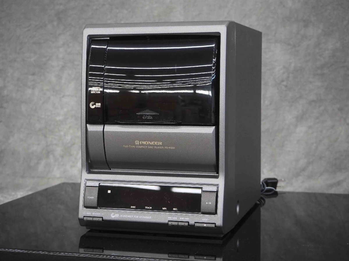 パイオニア ファイルタイプ CDプレーヤー（301枚CDチェンジャー） PD-F1007 中古 B66421 パイオニア ファイルタイプ CDプレーヤー（301枚CDチェンジャー）PD-F1007